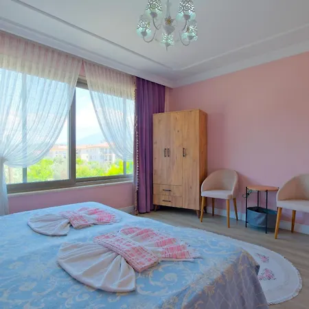 Belis&liya Βίλα Φετιγιέ