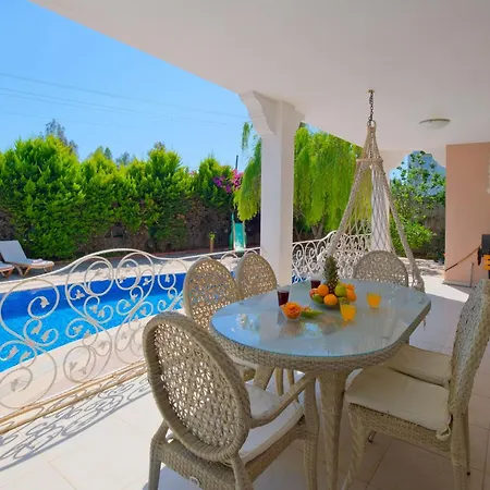 Belis&liya * Φετιγιέ